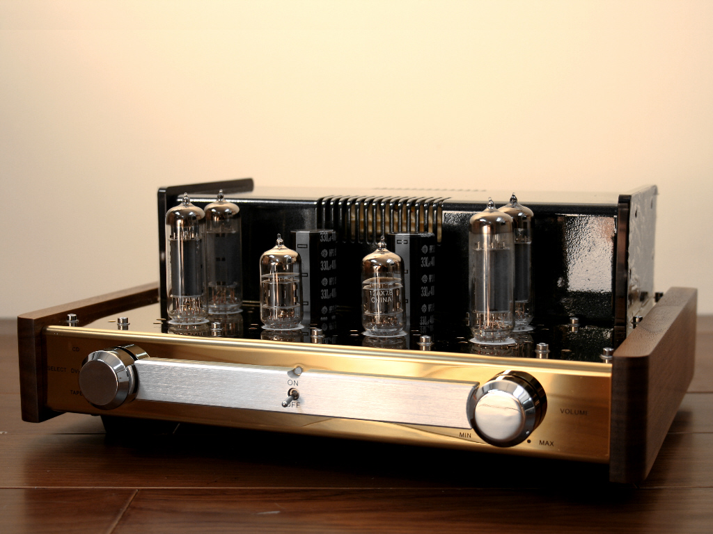 NIEUW: YAQIN MC-84L
